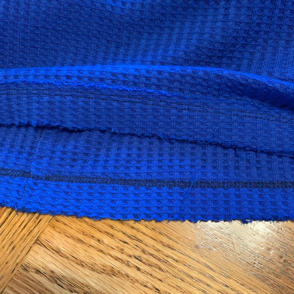 2 for $20🍒 ❤️Fun Royal Blue Top❤️ - Picture 5 of 12